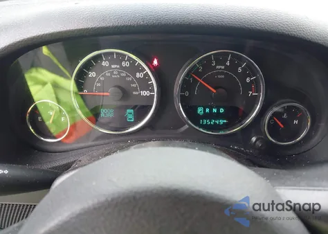 2017 Jeep Wrangler Unlimited Sahara 4X4 из США, поврежденный, VIN 1C4BJWEG2HL638212